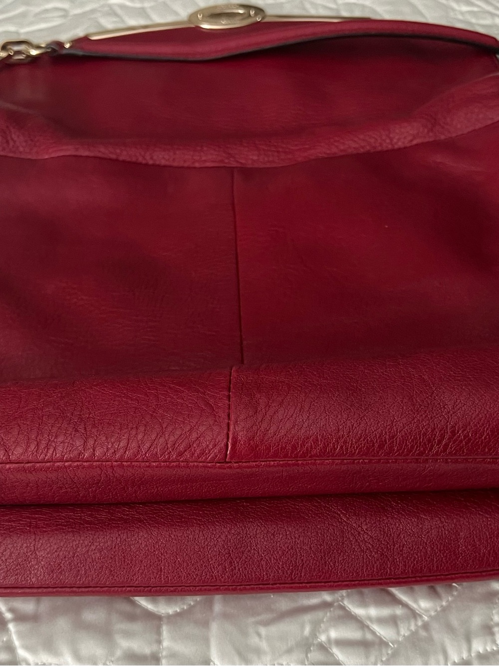 Coach Madison Classic Red Leather Shoulder Bag with Gold Hardware - Picture 3 of 6